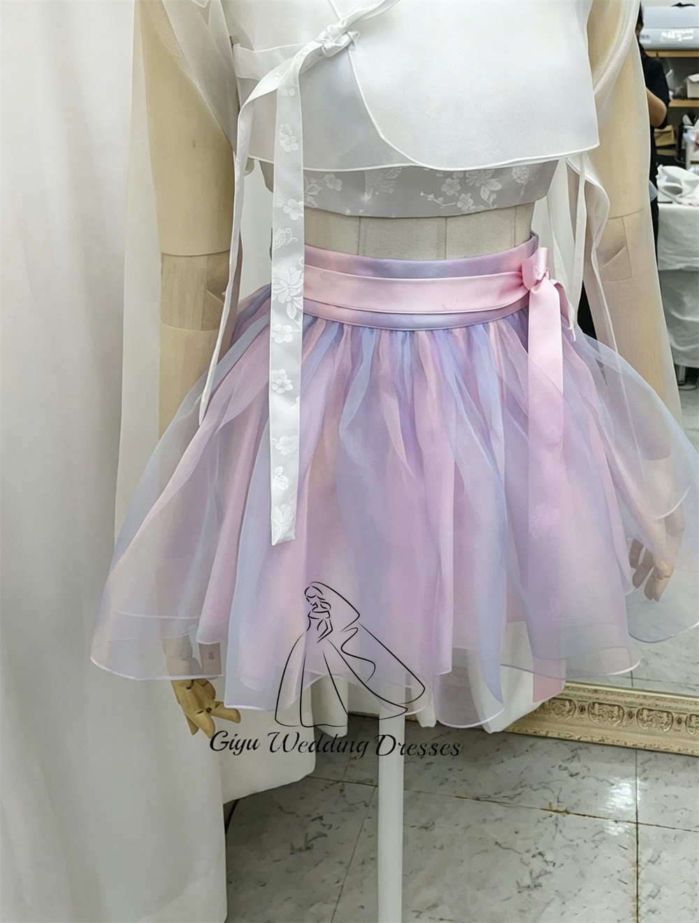 Modern Korean Lifestyle - Giyu Korean Modern Hanbok Women 2